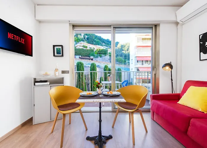 Apartman Proche Et Centre - Coquet - Fg *