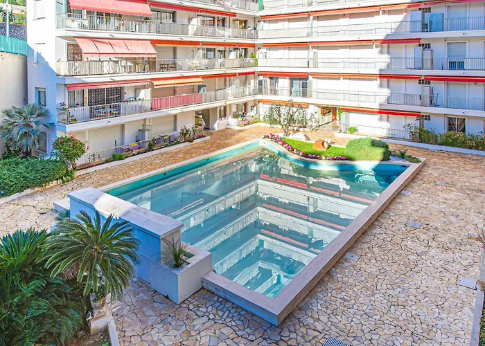 Proche Et Centre - Coquet - Fg